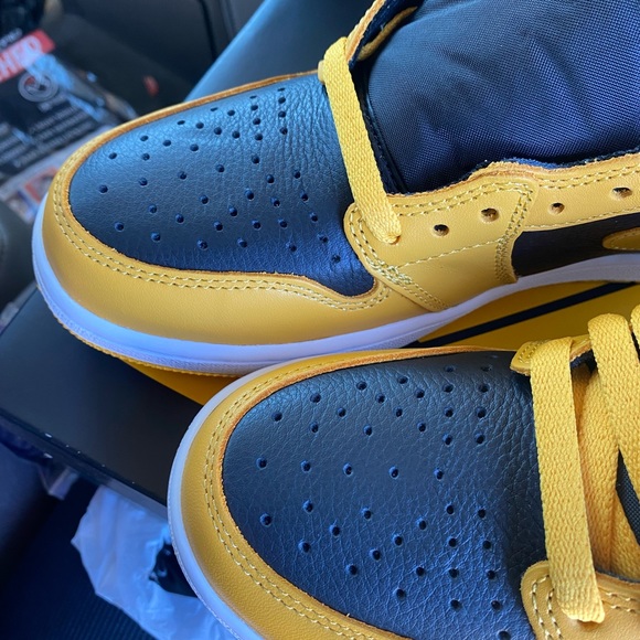 Jordan 1 high pollen - Picture 6 of 8